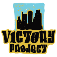 Proyecto Victoria logotipo amarillo azul y negro